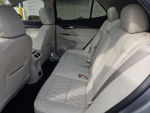 Certified 2023 Buick Envision Avenir image 28
