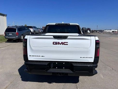New 2026 GMC Sierra EV Elevation image 4