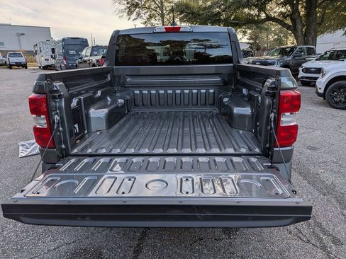 New 2026 Ford Maverick XLT FWD image 32