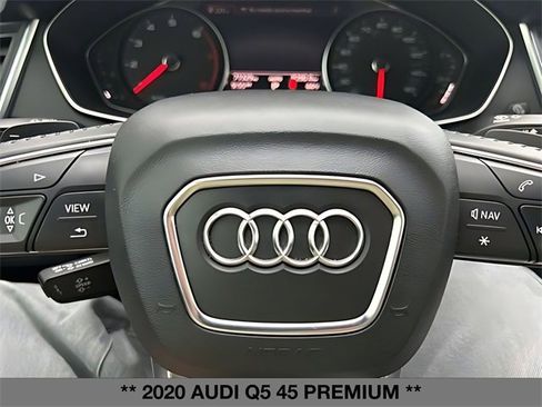 Used 2020 Audi Q5 2.0T Premium image 25