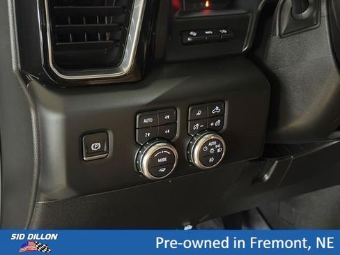 Certified 2025 GMC Sierra 3500 Denali Ultimate AWD/4WD image 13