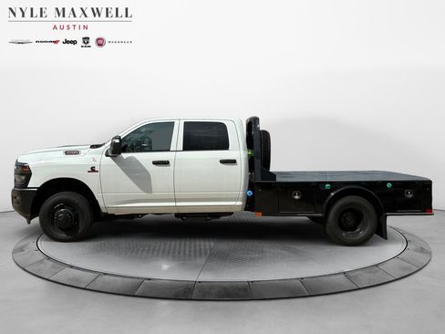 New 2026 RAM 3500 Tradesman AWD/4WD image 14