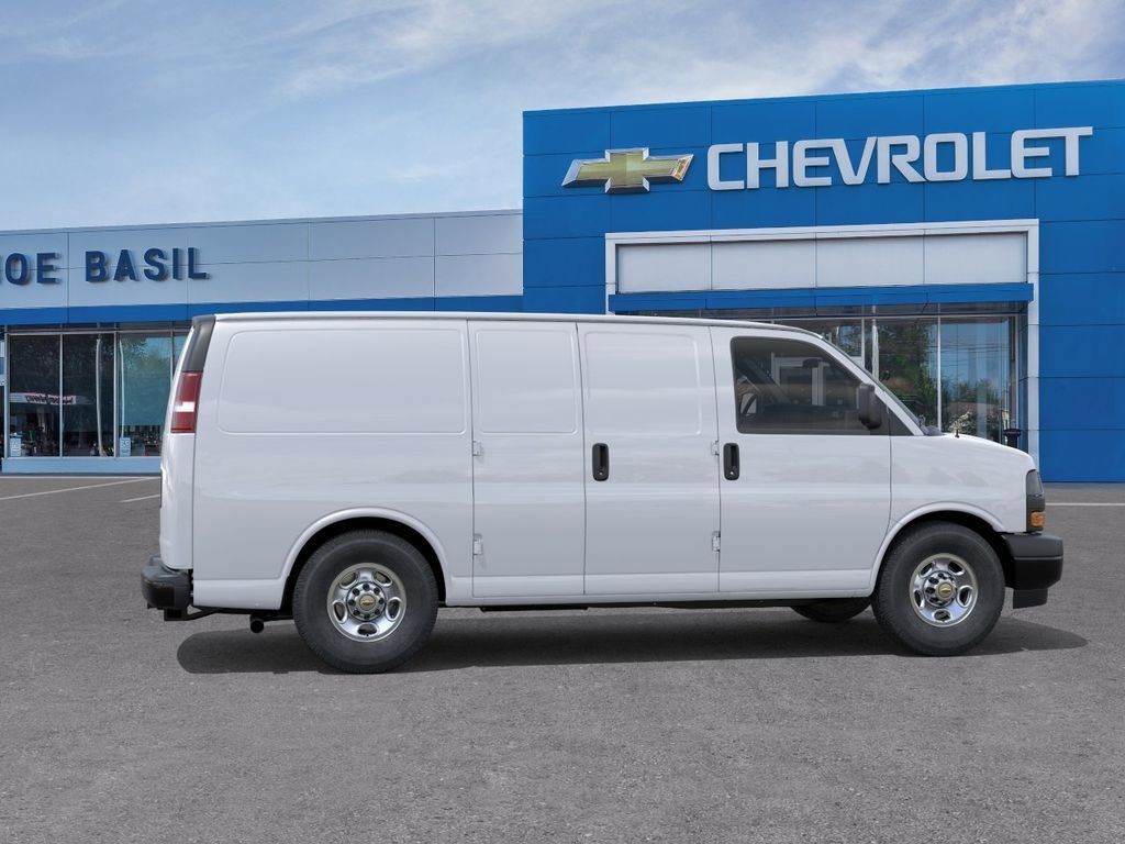 New 2026 Chevrolet Express 2500 w/ Driver Convenience Package RWD image 5