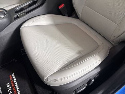 Used 2023 Hyundai Kona Limited image 11