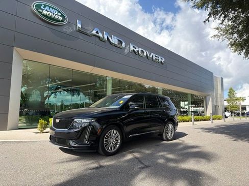 Used 2020 Cadillac XT6 Sport w/ Platinum Package AWD/4WD image 1