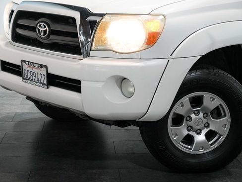 Used 2006 Toyota Tacoma PreRunner RWD image 10