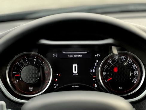 Used 2018 Dodge Challenger R/T Scat Pack w/ Leather Interior Group image 28