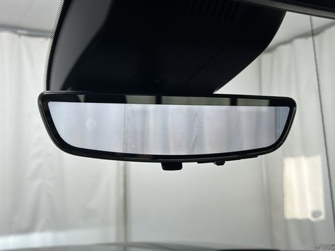 Used 2025 GMC Sierra 1500 Denali w/ Technology Package image 16