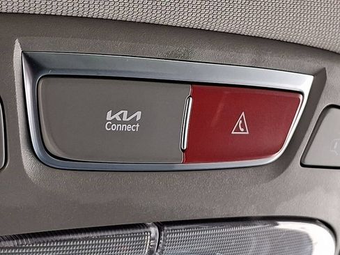 Used 2023 Kia Telluride S FWD image 26