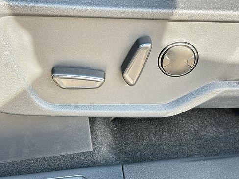 New 2025 Ford Bronco Badlands image 29