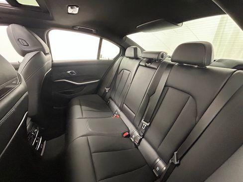 Used 2025 BMW 330i xDrive Sedan image 33