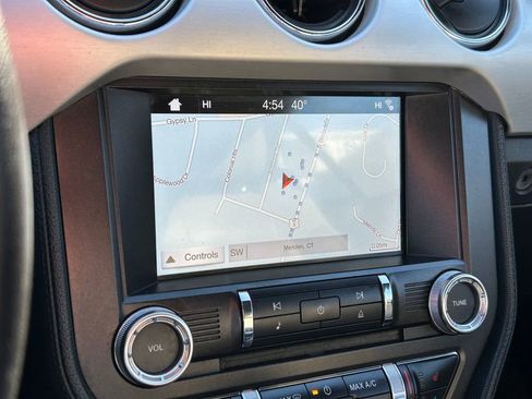 Used 2017 Ford Mustang Premium image 26