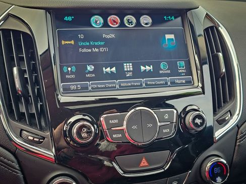 Used 2016 Chevrolet Cruze Premier image 25