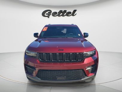 Used 2023 Jeep Grand Cherokee Altitude