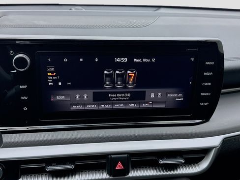 Used 2022 Kia K5 GT-Line image 11