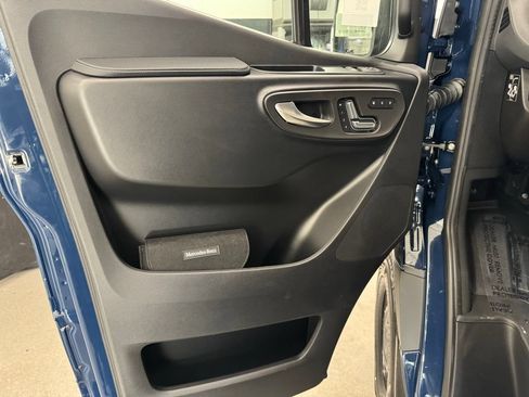 New 2026 Mercedes-Benz Sprinter 2500 image 23