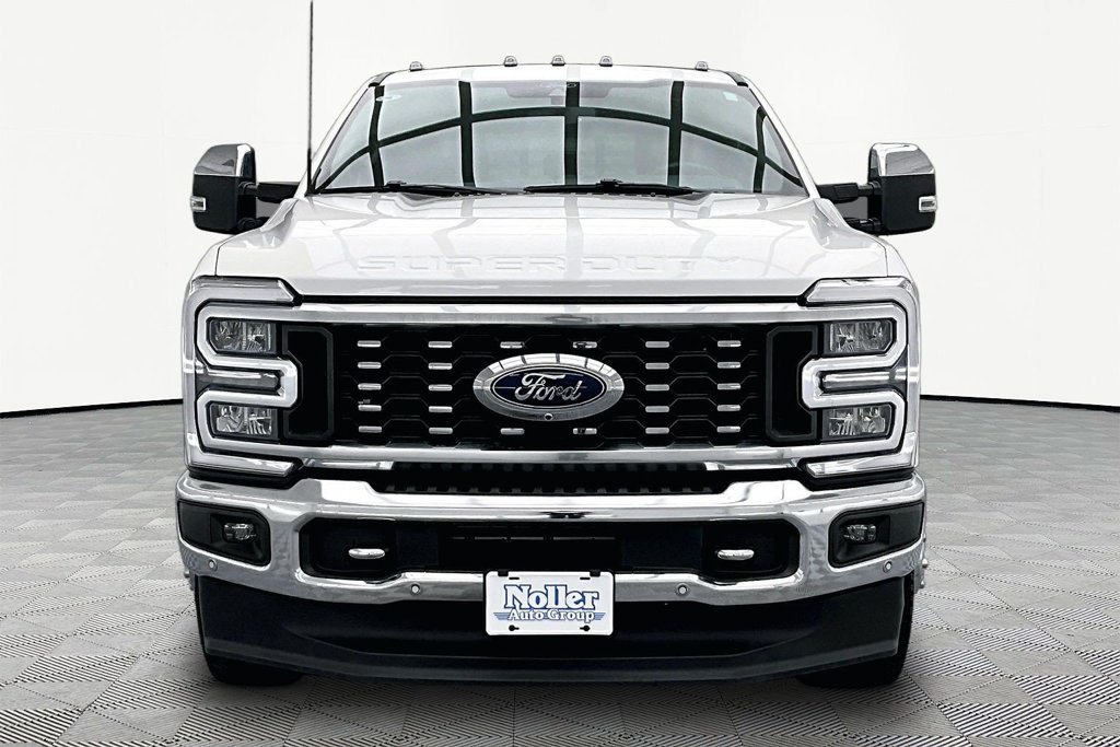 Used 2024 Ford F350 King Ranch w/ Chrome Package AWD/4WD image 3