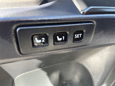 Used 2023 Lexus GX 460 Premium image 20