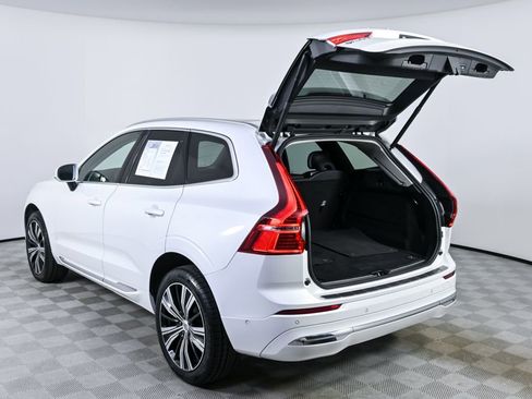 Certified 2023 Volvo XC60 B5 Plus w/ Protection Package Premier FWD image 33