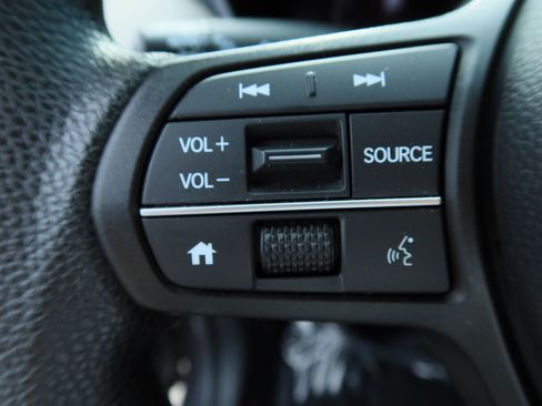 Certified 2024 Honda HR-V LX image 23