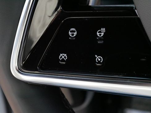 Certified 2024 Cadillac Lyriq Sport image 25