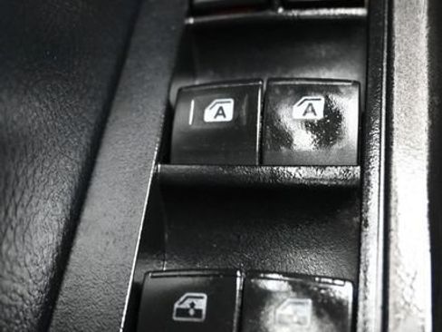 Used 2019 Toyota Tacoma TRD Sport AWD/4WD image 20