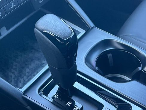 Used 2026 Subaru Outback Premium image 18