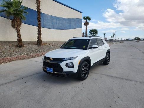 Used 2022 Chevrolet TrailBlazer ACTIV w/ Technology Package image 1