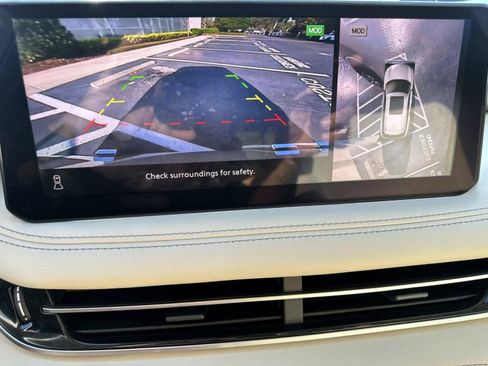 Certified 2024 INFINITI QX60 Luxe image 29