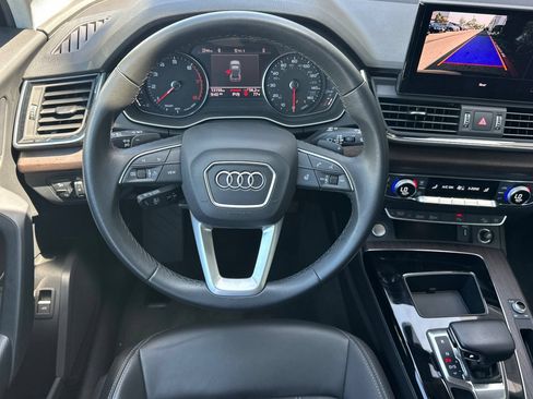 Used 2023 Audi Q5 2.0T Premium w/ Convenience Package AWD/4WD image 13