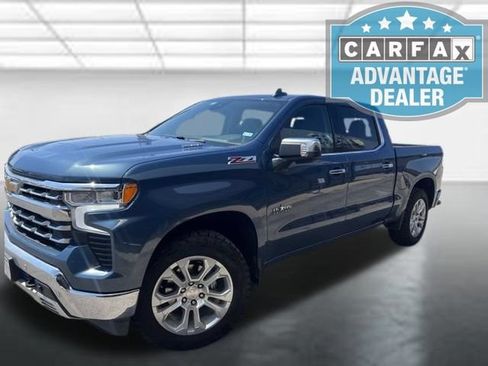 Used 2024 Chevrolet Silverado 1500 LTZ AWD/4WD image 2