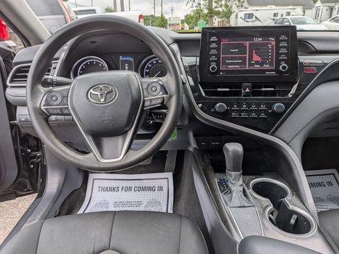Used 2021 Toyota Camry LE FWD image 34