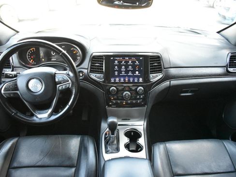 Used 2021 Jeep Grand Cherokee High Altitude AWD/4WD image 11