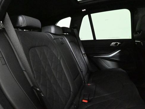 Used 2025 BMW X5 xDrive50e w/ Parking Assistance Package image 34
