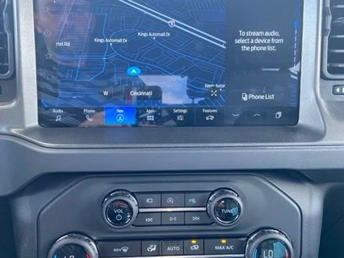 Used 2025 Ford Bronco Badlands w/ Sasquatch Package AWD/4WD image 7