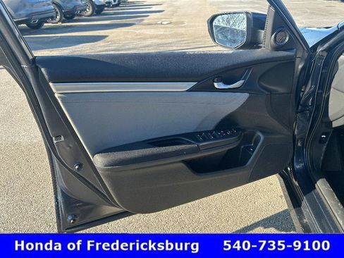 Used 2019 Honda Civic EX image 10