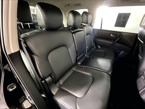 Used 2024 Nissan Armada SV AWD/4WD image 30