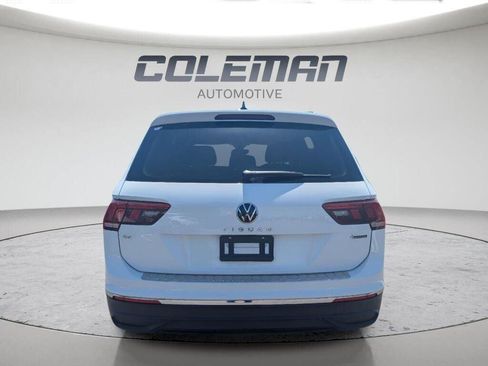 Used 2022 Volkswagen Tiguan SE AWD/4WD image 26