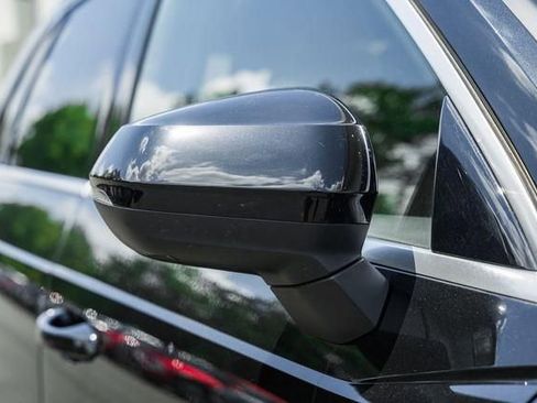 Used 2021 Audi Q3 2.0T Premium Plus w/ Premium Plus Package image 19