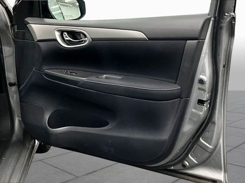 Used 2014 Nissan Sentra S FWD image 22