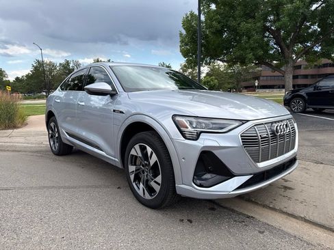 Used 2023 Audi e-tron Premium Plus w/ Premium Plus Package AWD/4WD image 7