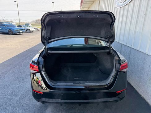 Used 2024 Nissan Sentra S image 6