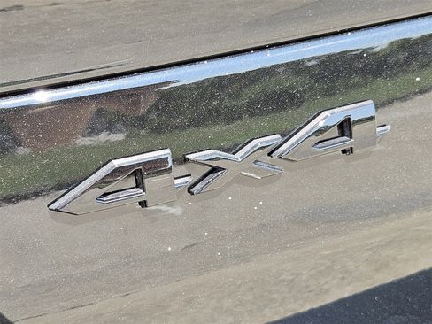 New 2025 Jeep Grand Cherokee L Limited w/ Black Appearance Package image 13