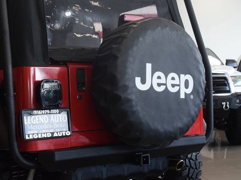 Used 2004 Jeep Wrangler SE AWD/4WD image 17