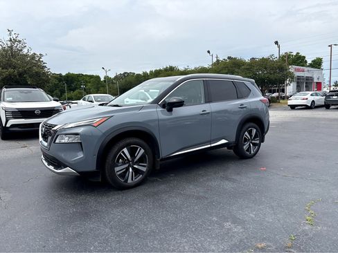 Used 2022 Nissan Rogue Platinum w/ Head-Up Display Package FWD image 31