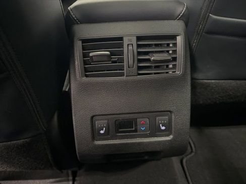 Used 2025 Mitsubishi Outlander SEL FWD image 28