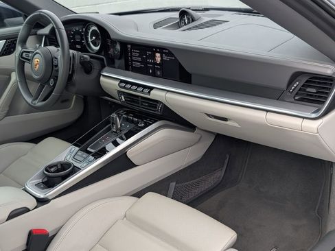 Certified 2021 Porsche 911 Targa 4S image 13