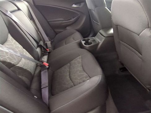 Certified 2018 Chevrolet Volt LT w/ Comfort Package image 25