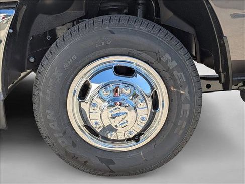 New 2026 RAM 3500 Tradesman AWD/4WD image 10