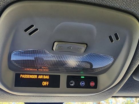 Used 2019 Chevrolet Spark ACTIV image 26